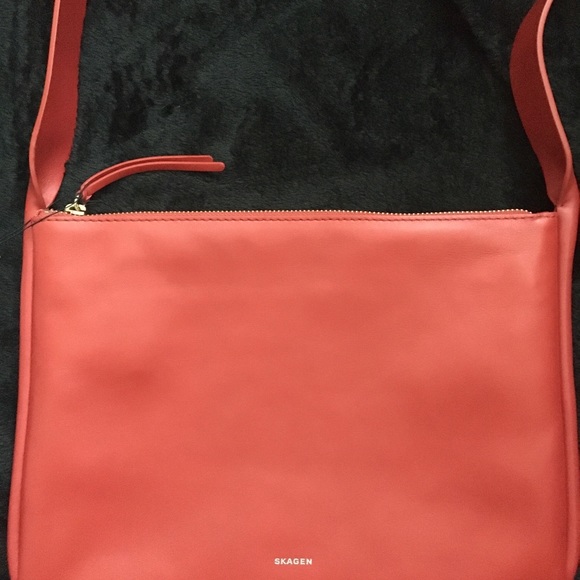 NWT Skagen Anesa Leather Crossbody Bag - Picture 3 of 11